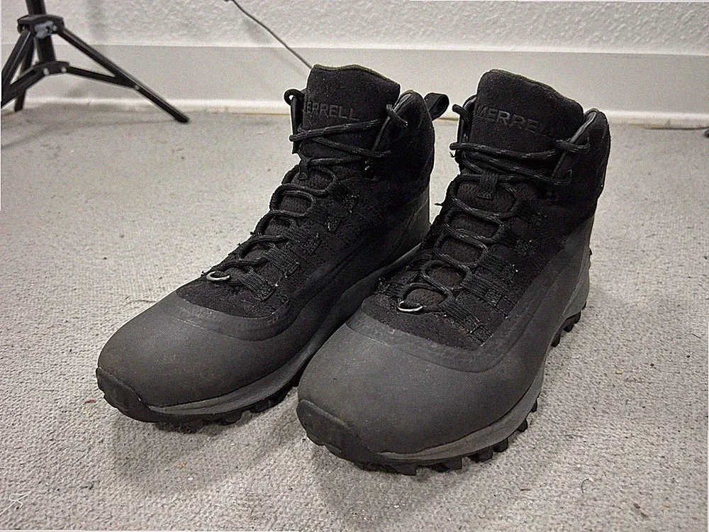 Merrell Speed Strike 2.0 Boots Men’s 8.5 Black 200 Gram Insulated Hiking Trail
